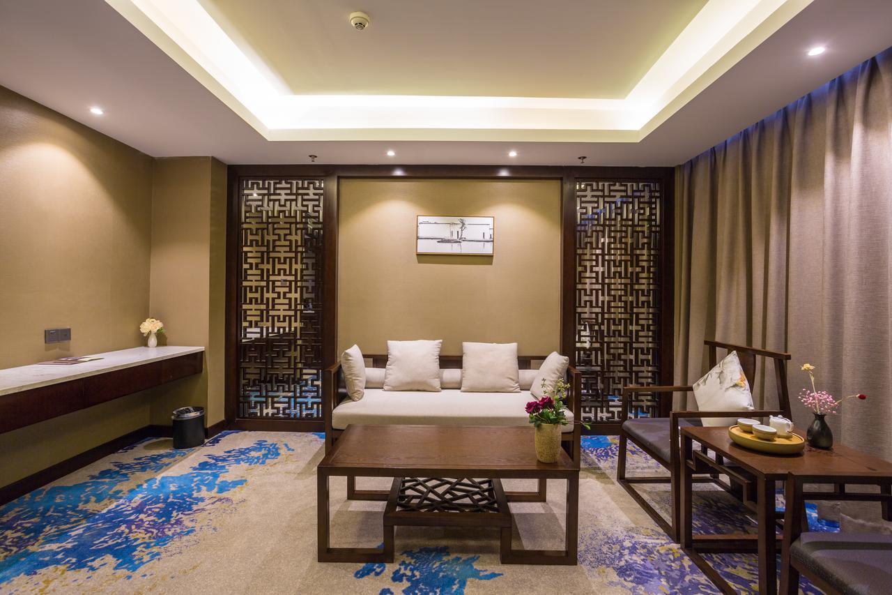 Metropolo Jinjiang Xuzhou Railway Station Suning Plaza Chudu Hotel Exterior photo